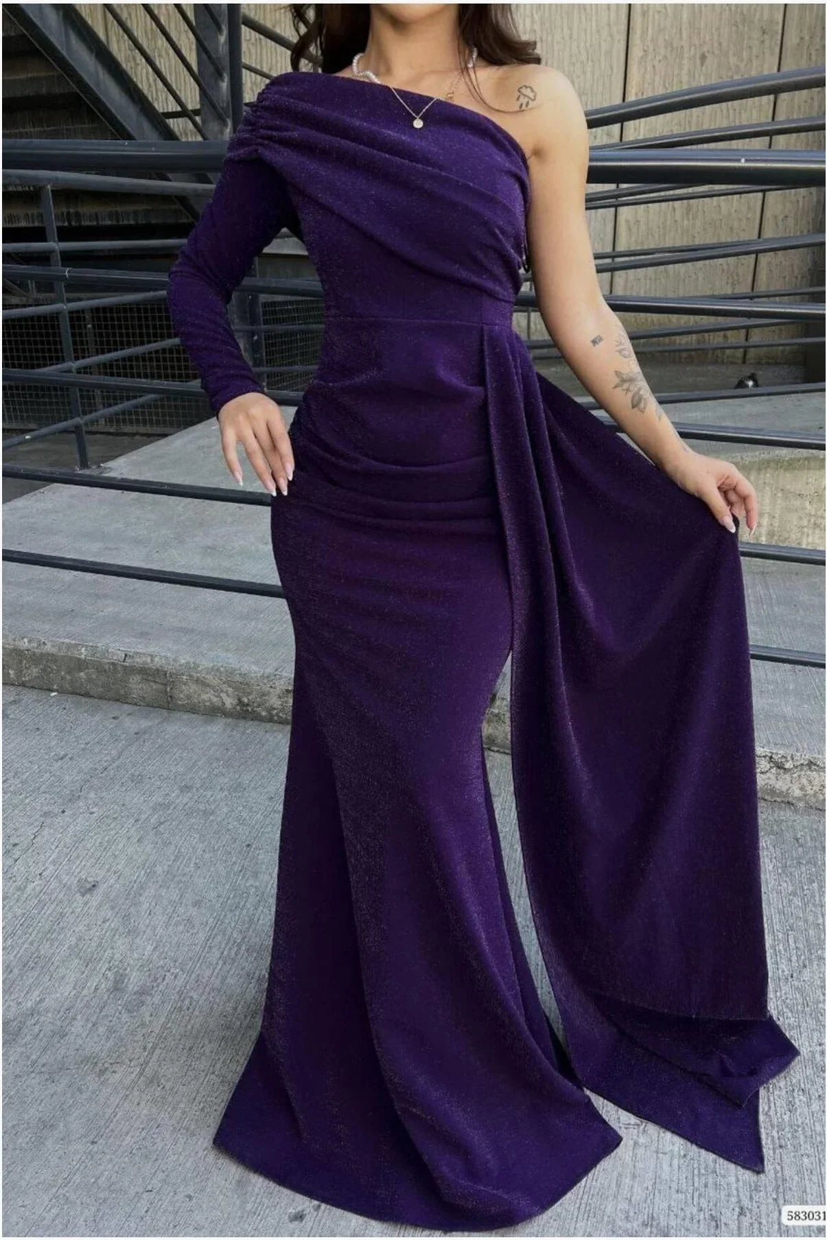Kadın Bohem Krep Kumaş Tek Omuz Kuyruklu Abiye Elbise görsel 4