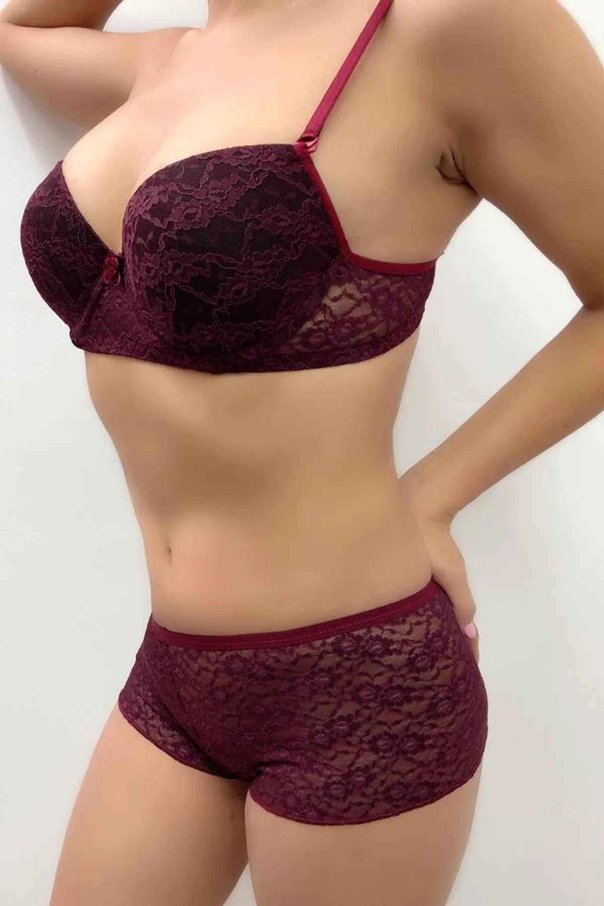 Kadın Bordo Push-Up Şortlu Dantelli Sütyen Takımı