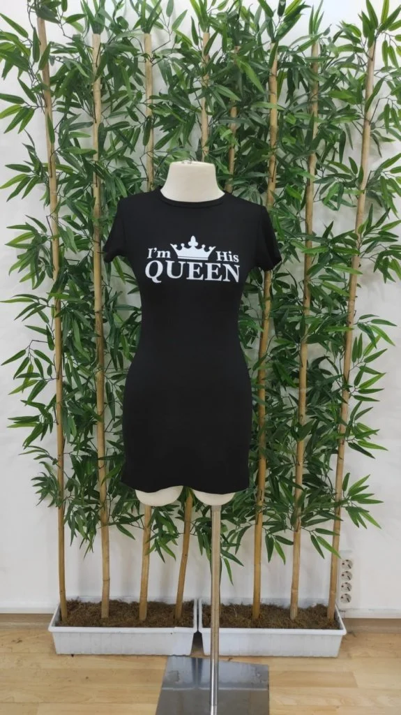 Kadın Kısa Kollu Queen Baskı Iki Iplik Mini Elbise görsel 2