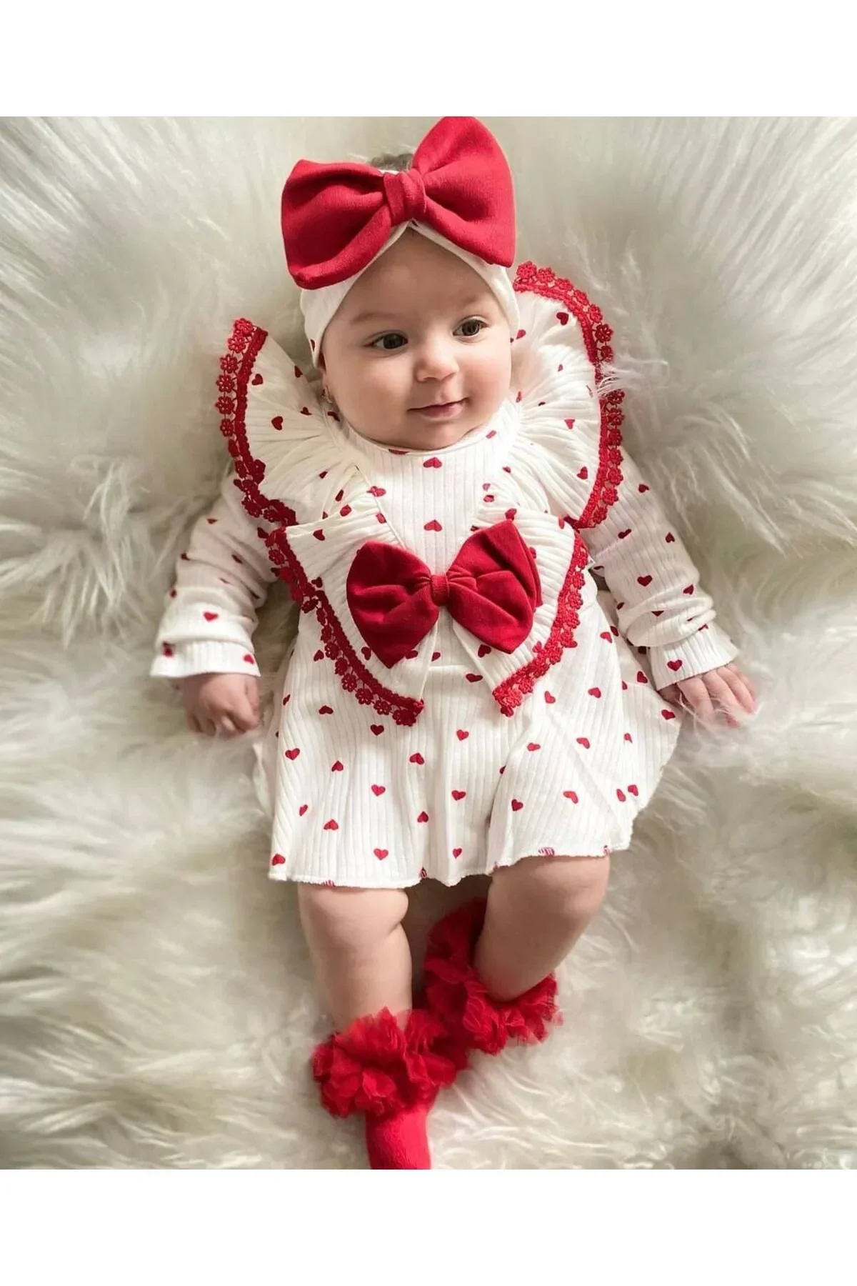 Güpür Detaylı Kalp Desenli % 100 Pamuk Kız Bebek Romper görsel 2