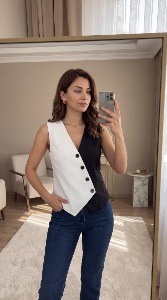 Kadın Sıfır Kol V Yakalı Düğmeli Blok Renkli Atlas Yelek görsel 3