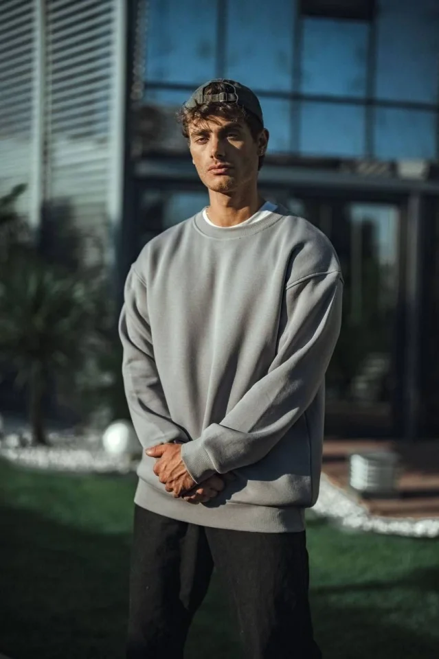 Kışlık Bisiklet Yaka Üç İplik Basic SweatShirt - Boyalı Gri görsel 3