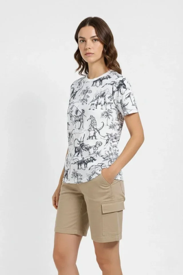 Beyaz Dinozor Desenli Tişört – Regular Kalıp, Bisiklet Yaka, Dijital Baskılı Pamuklu T-Shirt - Beyaz görsel 3