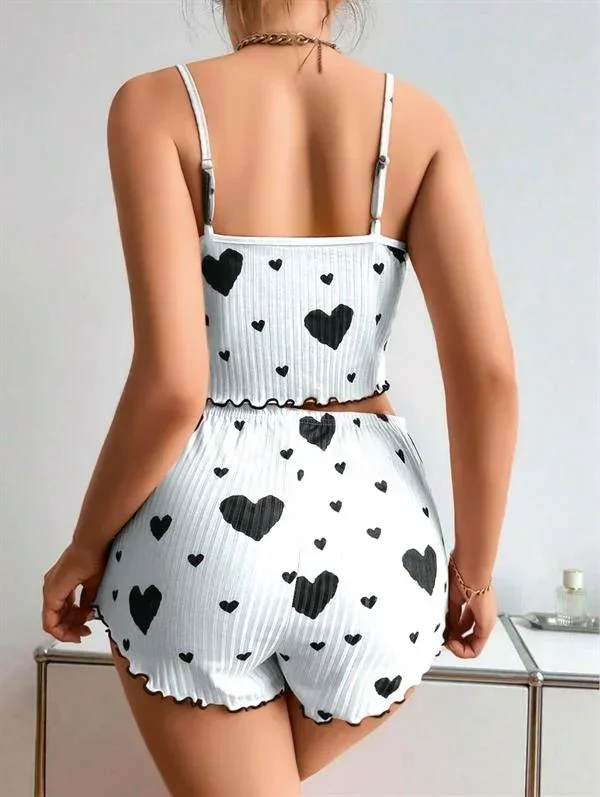 Pamuklu Beyaz Üstüne Siyah Kalp Desen Fitilli Askılı Şortlu Pijama Takımı görsel 2