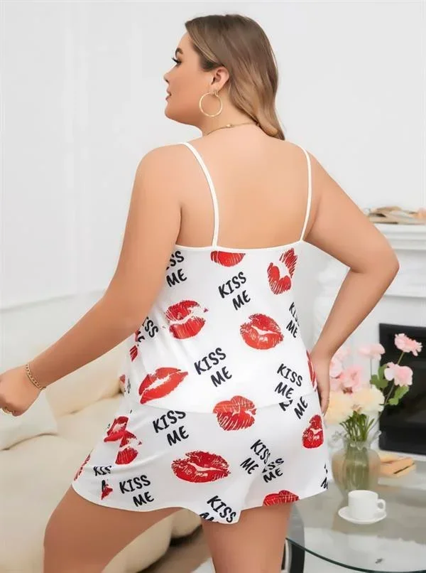 Büyük Beden Kiss Me Öpücük Desen Pamuklu Şortlu Pijama Takımı görsel 3