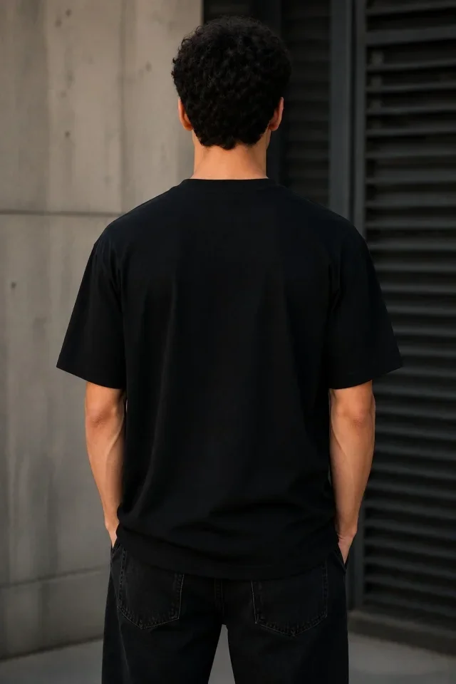 Erkek Gotik Yazı Baskılı Oversize Bisiklet Yaka T-Shirt - Siyah görsel 3