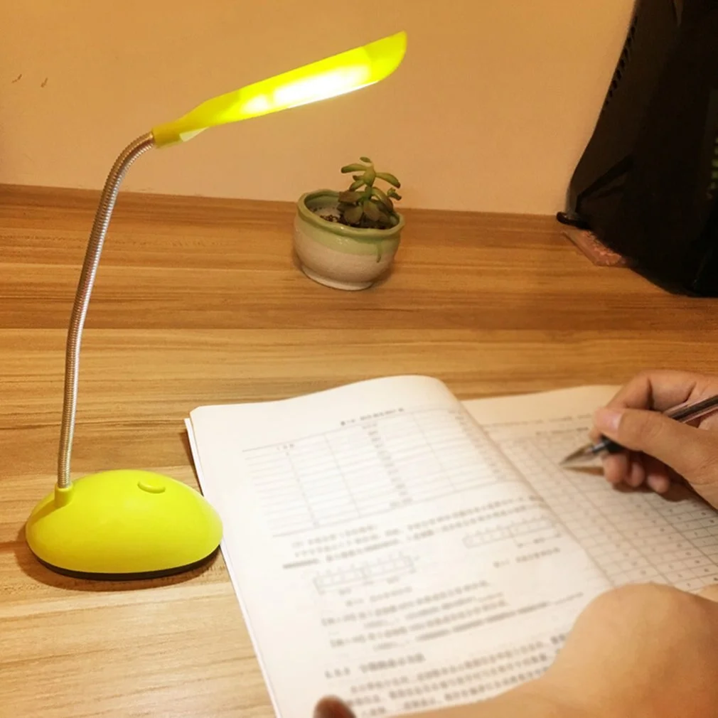 360 Derece Ayarlanabilir Esnek LED Masa Lambası görsel 3