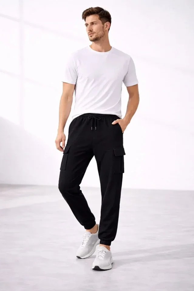 Erkek Jogger Eşofman Altı Regular Fit, Kargo Cepli, Lastikli Paça, Günlük Spor Pantolon - Siyah