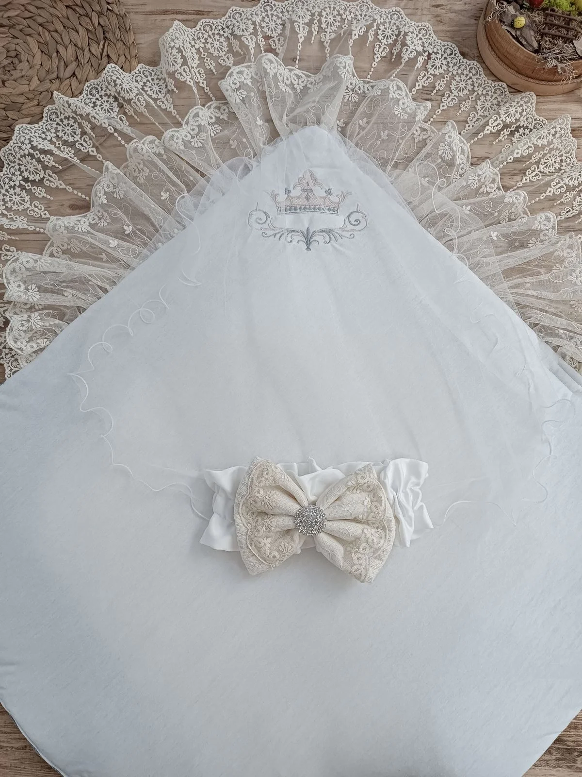 Yenidoğan Teri Cotton Taç Nakışlı Prizma Taş Kundak Bebek Battaniyesi Krem görsel 5
